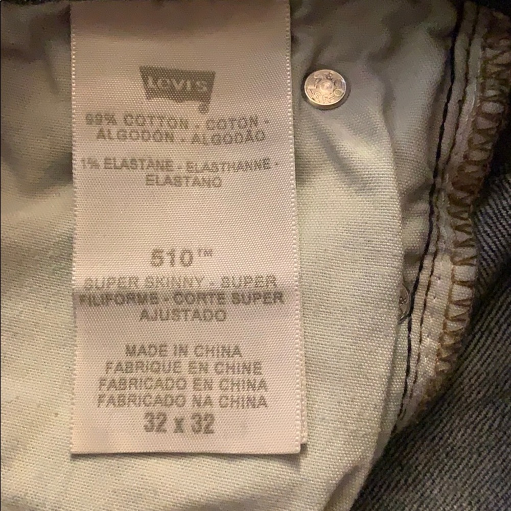 Levi Jeans - Picture 4 of 5